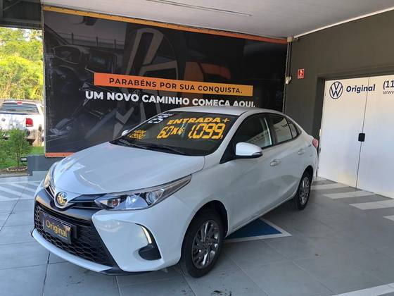 TOYOTA YARIS 1.5 16V FLEX SEDAN XL MULTIDRIVE